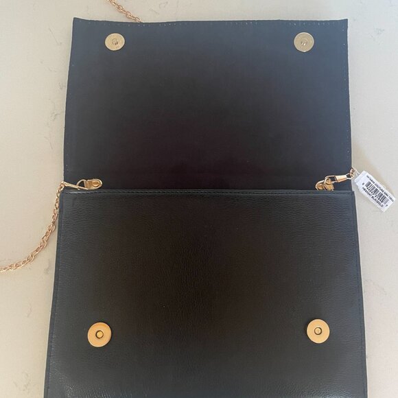 Natasha Couture Gold Chain Link, Black Leather Clutch / Crossbody, Snap Flap - Picture 4 of 8